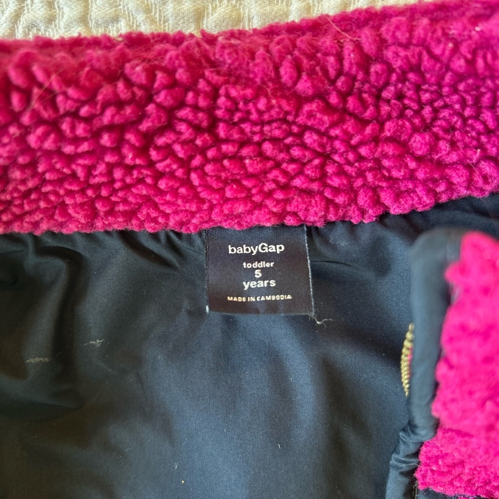 BabyGap Sherpa fleece Vest with pocket
